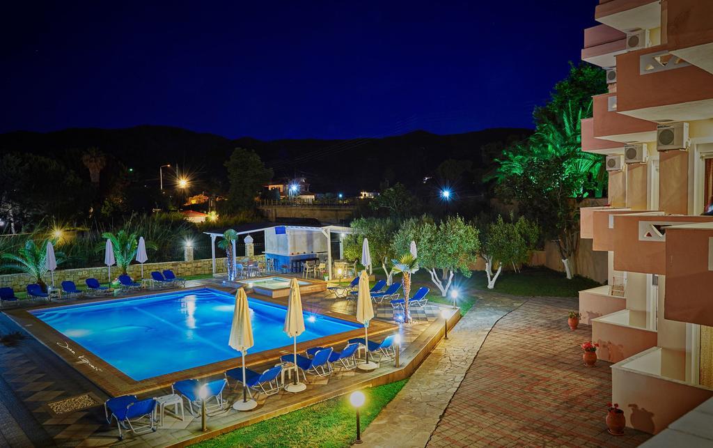 Hotel Stefani サルティ エクステリア 写真