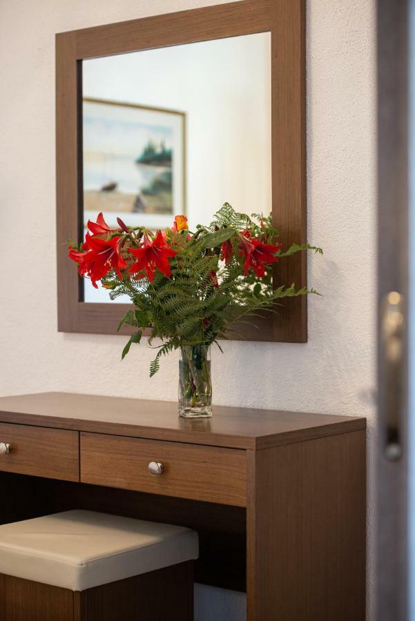 Hotel Stefani サルティ エクステリア 写真